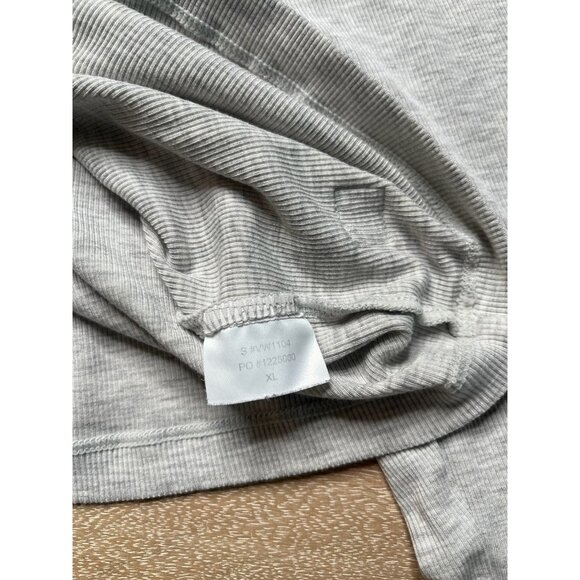 Vuori Long Sleeve Pose Scoop Tee Ribbed in White Heather Gray Size XL - Picture 5 of 8